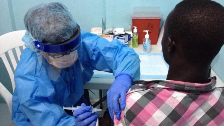 Guinée: le dernier cas d’Ebola déclaré guéri